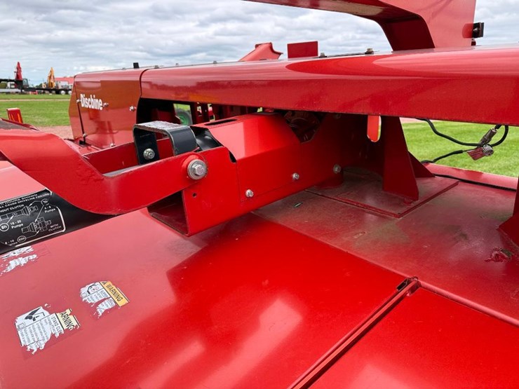 2013-new-holland-h7460-image-29