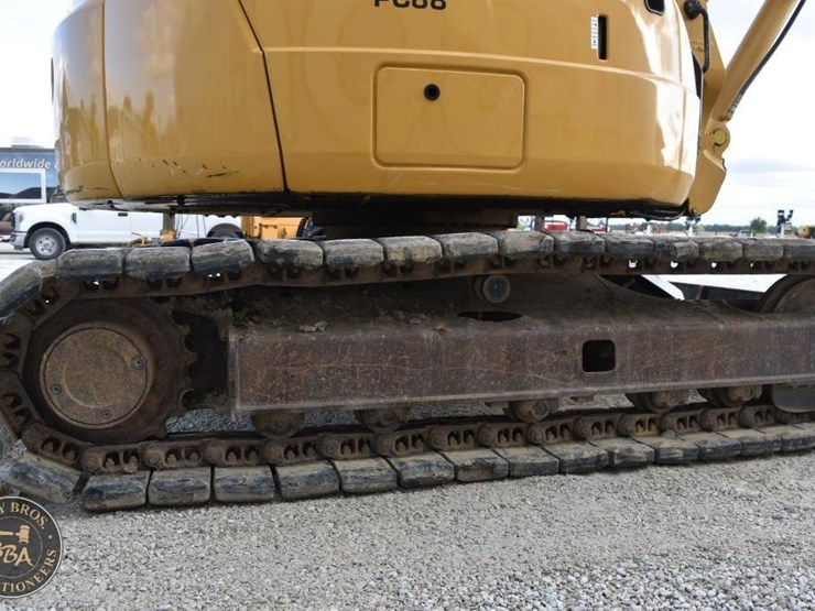 2010-komatsu-pc88mr-8-image-39