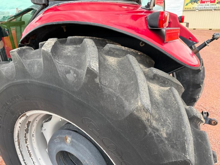 case-ih-farmall-95-image-8