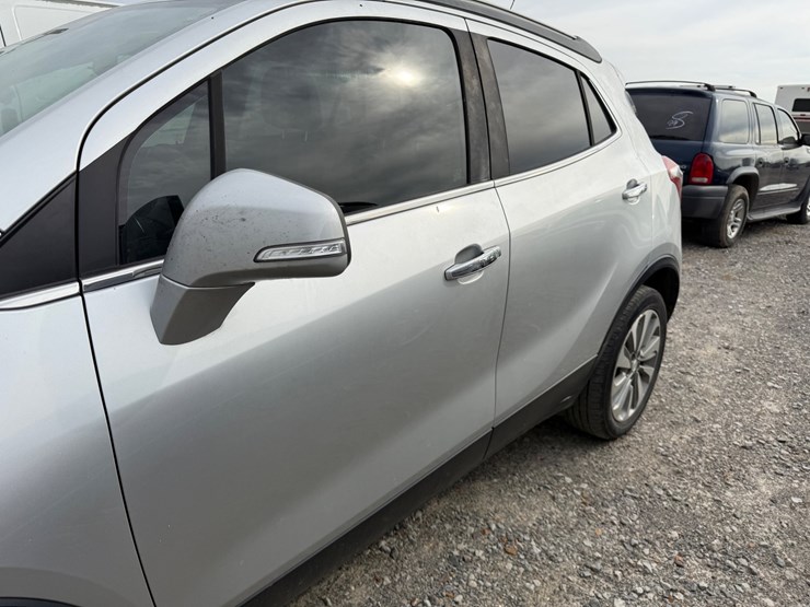 2018-buick-encore-image-17