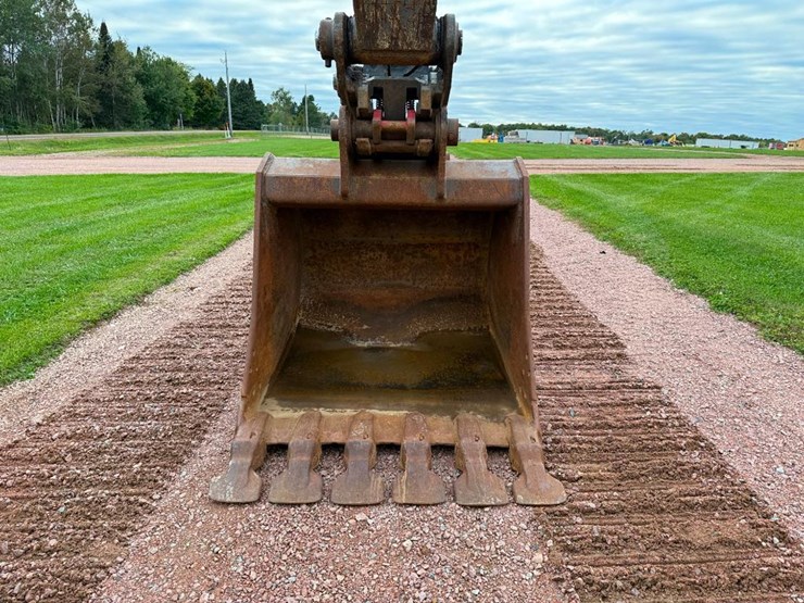 volvo-ec350el-image-35