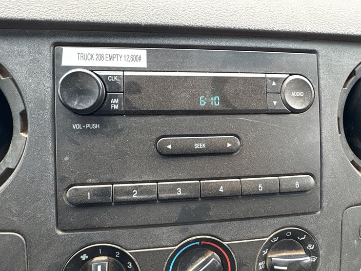 2008-ford-f550-image-44