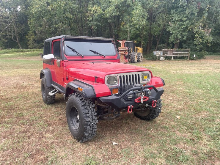 1993-jeep-wrangler-image-2