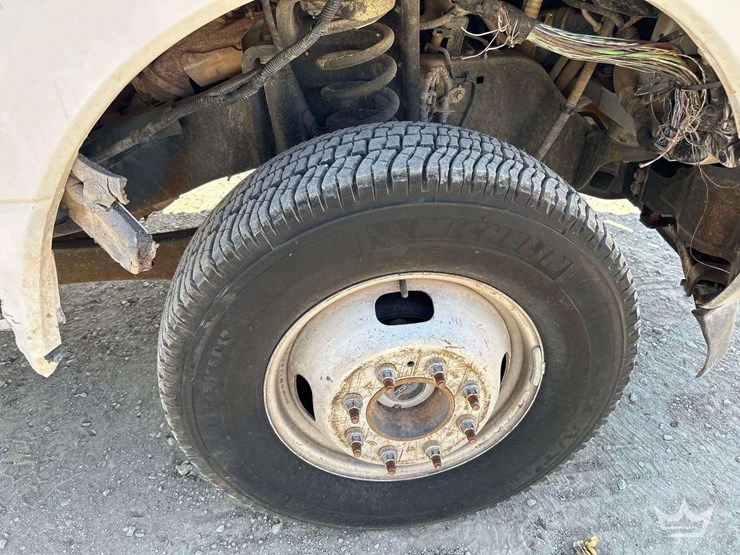 2018-ford-f350-image-42