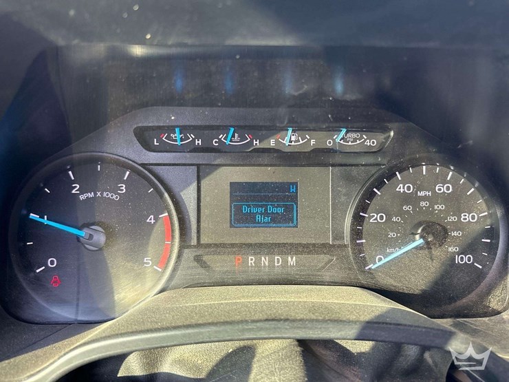 2021-ford-f450-image-13