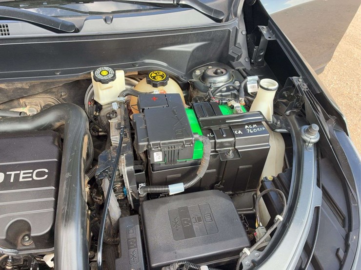 2019-chevrolet-equinox-lt-image-33