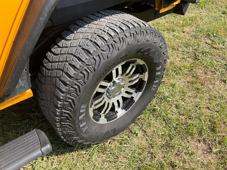 2012-jeep-wrangler-image-8