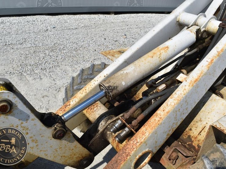 bobcat-1600-image-14
