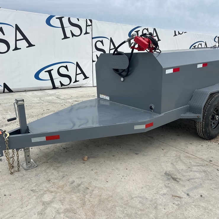 #5598 • Unused X Star 990 Gallon Fuel Trailer
