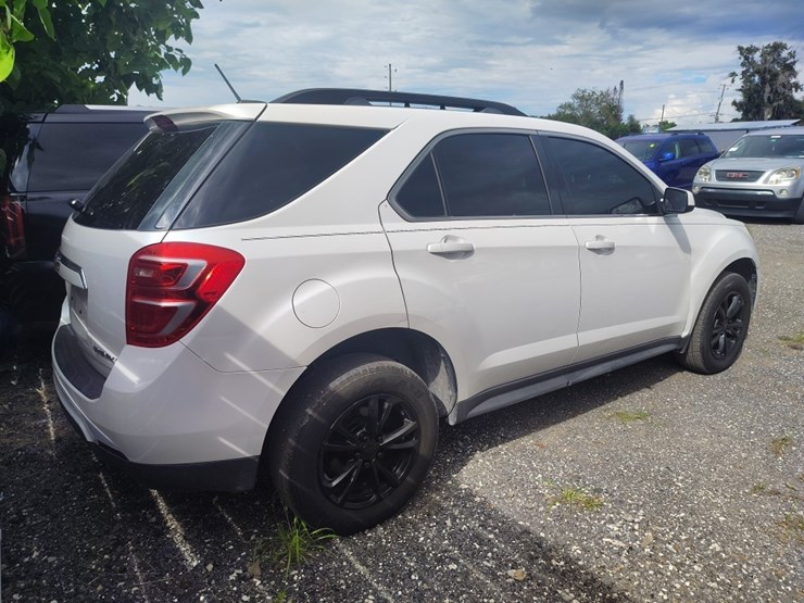 2016-chevrolet-equinox-image-7