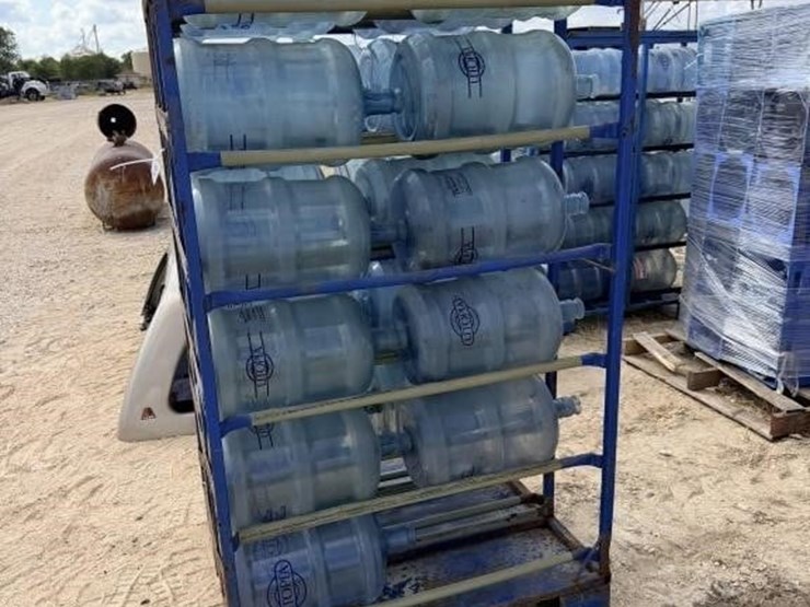 l3---water-jug-storage-shelf/storage-racks-image-3