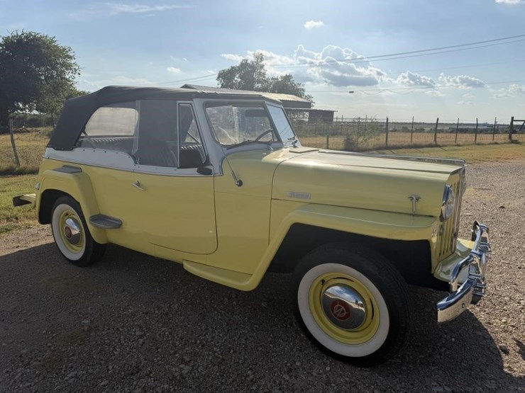 offsite--1949-willy's-jeepster-image-5