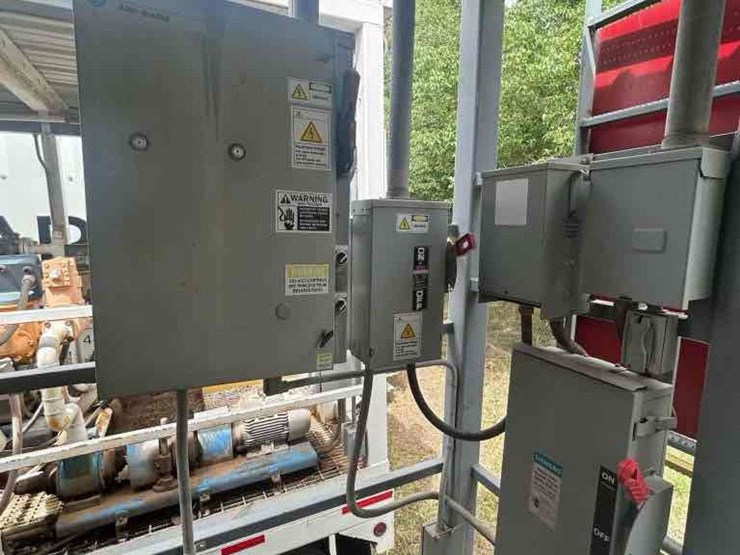 2014-southern-frac-t/a-dual-fuel-wall-fuel-station-image-20