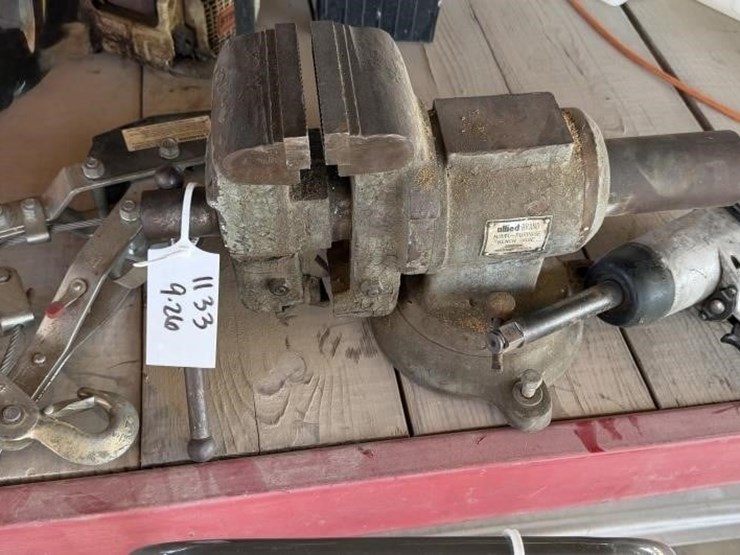sl--fence-stretcher,-bench-vice,-1/2"-impact-image-3