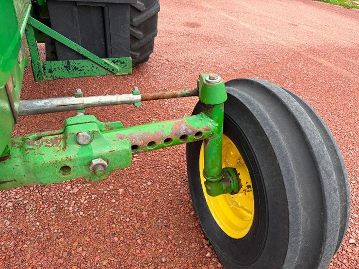 john-deere-4020-image-23