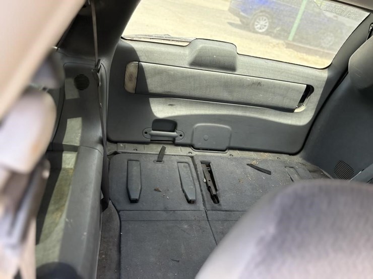 2005-dodge-grand-caravan-sxt-image-15
