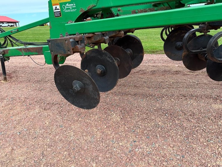 john-deere-2700-image-12