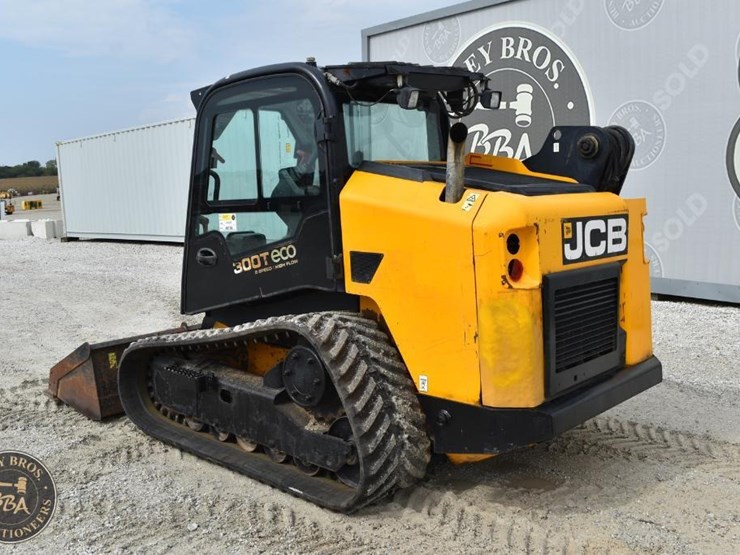 2016-jcb-300t-image-6