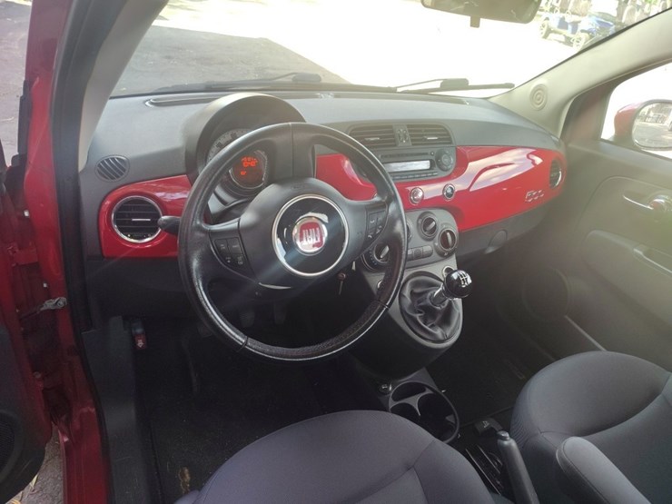 2012-fiat-500-image-6