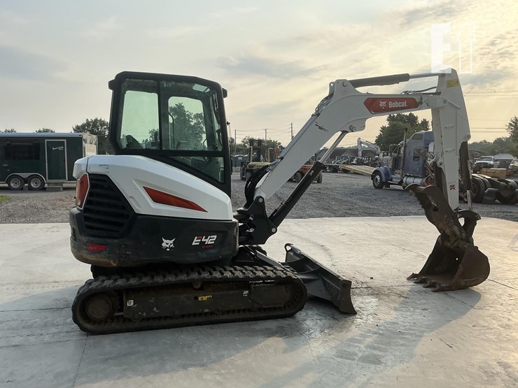 2023-bobcat-e42r2-image-5