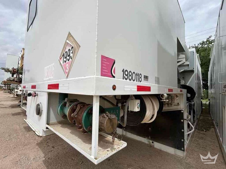 2019-safe-arm-pilot-thomas-logistics-t/a-dual-fuel-wall-fuel-station-image-21