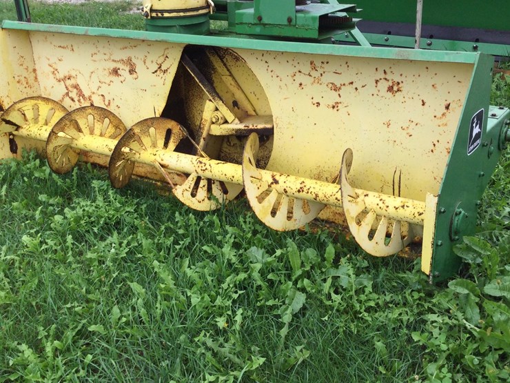 john-deere-7-image-5