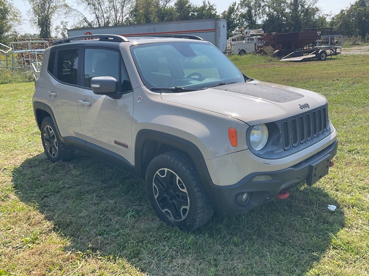 2015-jeep-renegade-image-3