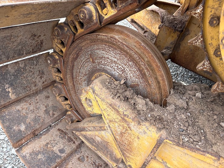 caterpillar-d5m-lgp-image-63