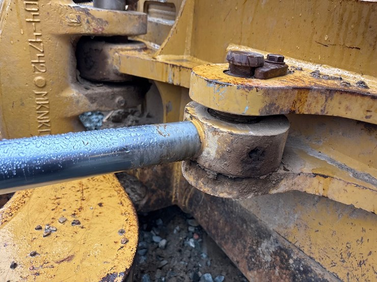 1996-caterpillar-d5m-image-22