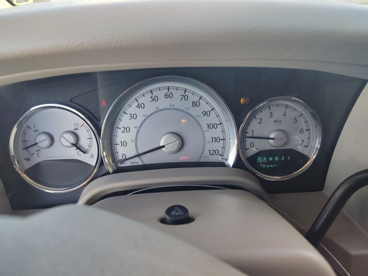 2007-chrysler-aspen-image-9