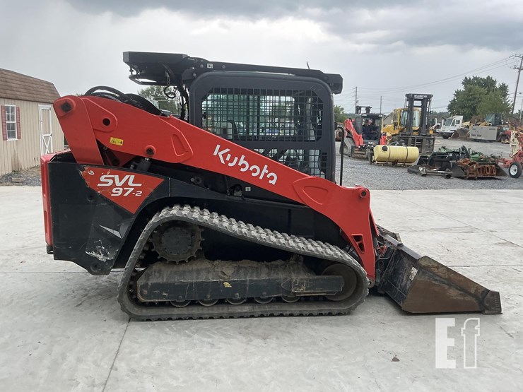 2023-kubota-svl97-2-image-5