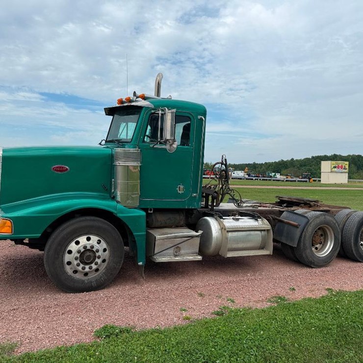1996 PETERBILT 378
