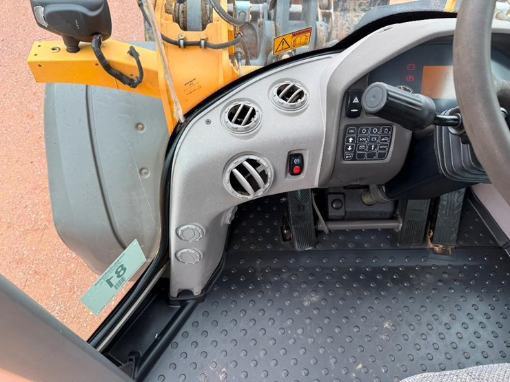 volvo-l60f-image-53