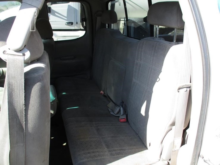 2003-toyota-tundra-image-7