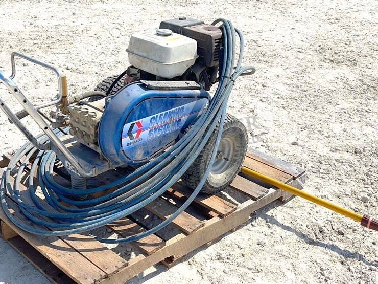 grayco-model-3040-power-washer-w/-11-hp-honda-engine-image-2