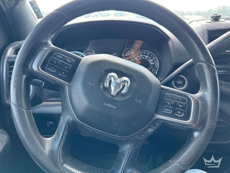2022-dodge-2500-image-15