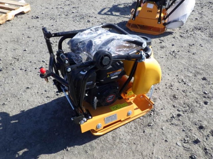 c80t-plate-compactor-image-3
