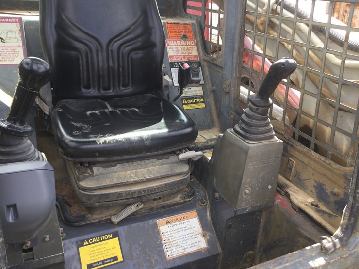 2009-takeuchi-tl240-image-8