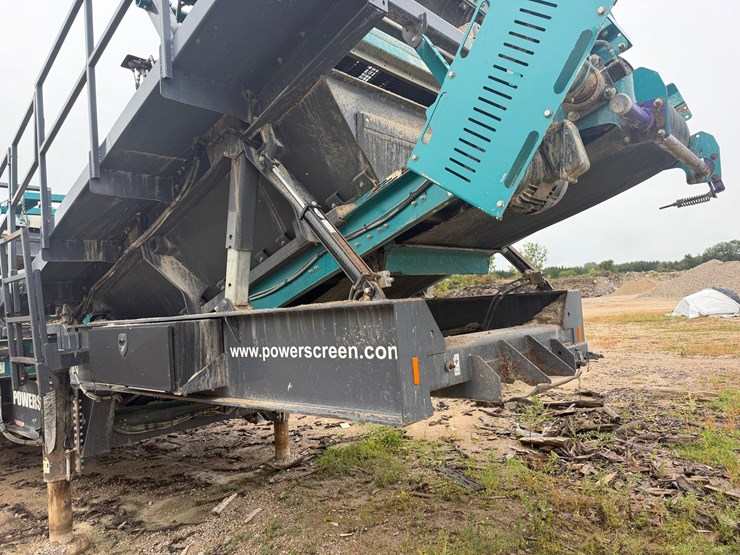 2021-powerscreen-gladiator-tp320sr-image-19