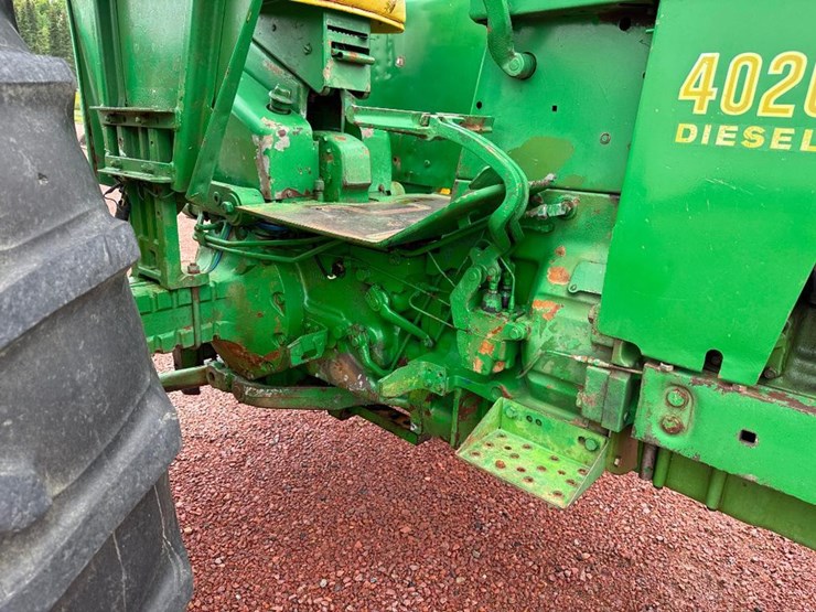john-deere-4020-image-26