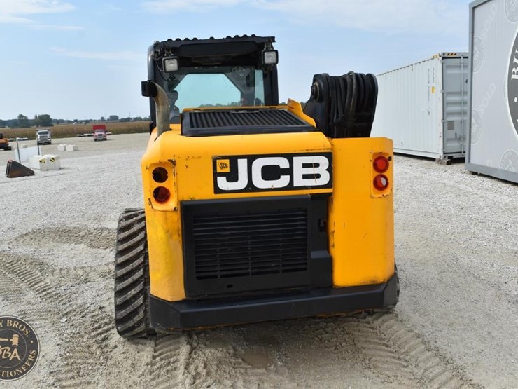 2016-jcb-300t-image-18