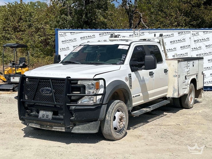 2021-ford-f450-image-1
