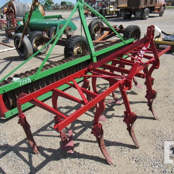 FERGUSON CULTIVATOR