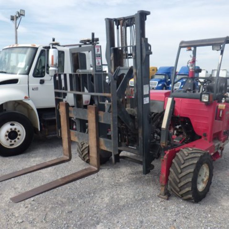 2013 MOFFETT M55P