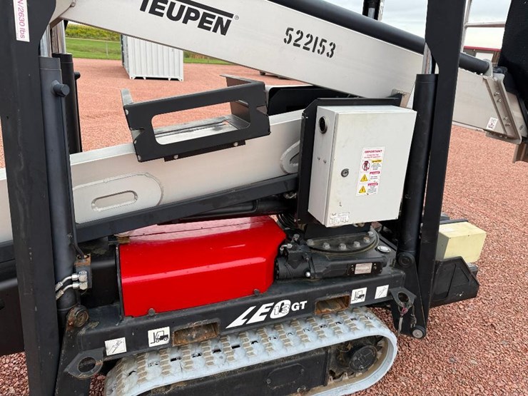 2013-teupen-leo-13gt-image-19