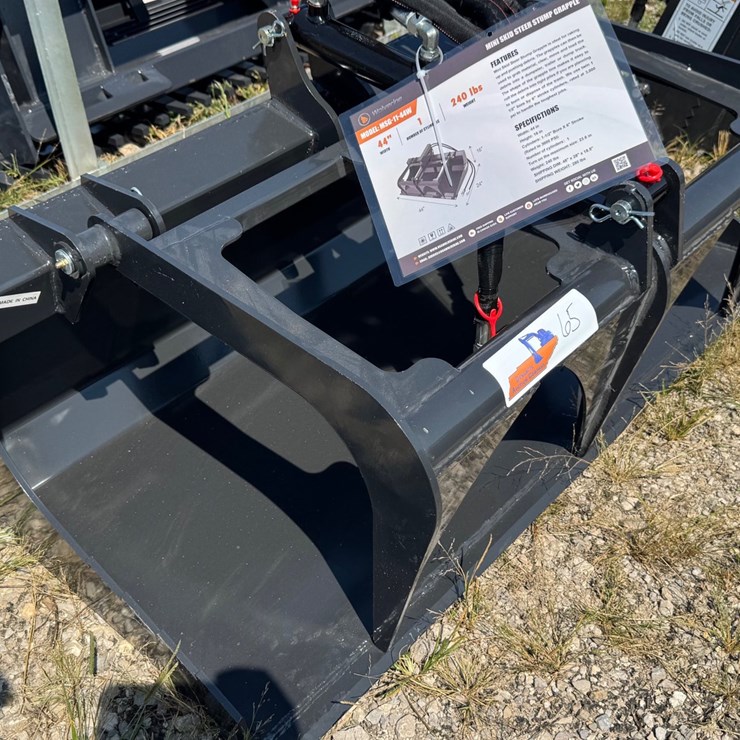 #65 • Mini steer stump grapple bucket