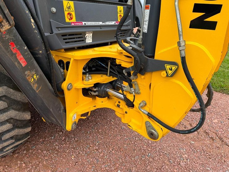 new-holland-b75d-image-24