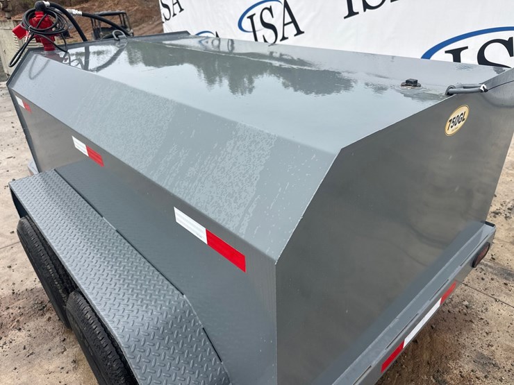 #5605-•-unused-x-star-750-gallon-fuel-trailer-image-13