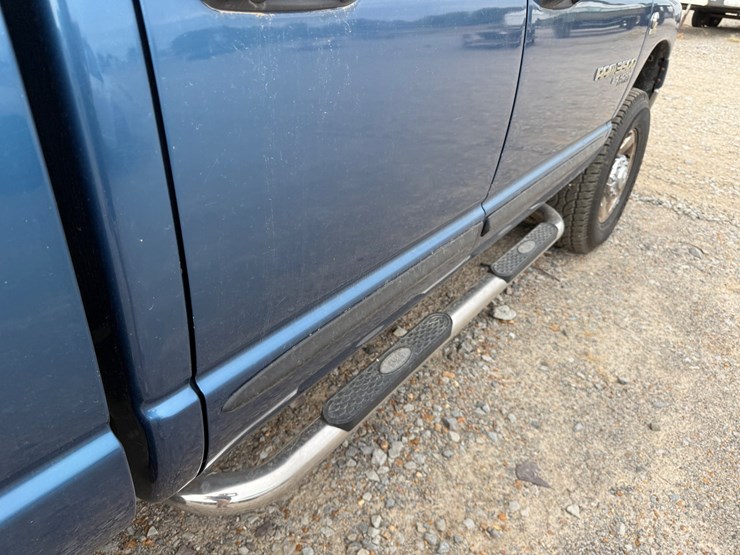 2006-dodge-3500-image-26