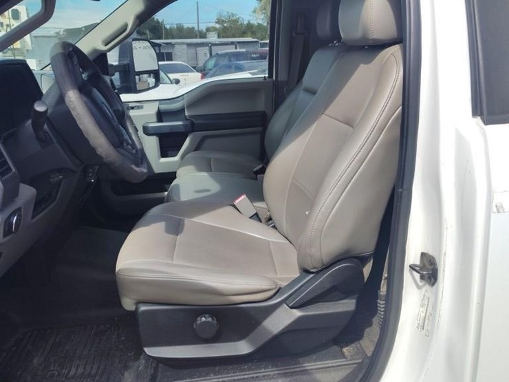 2017-ford-f350-image-5